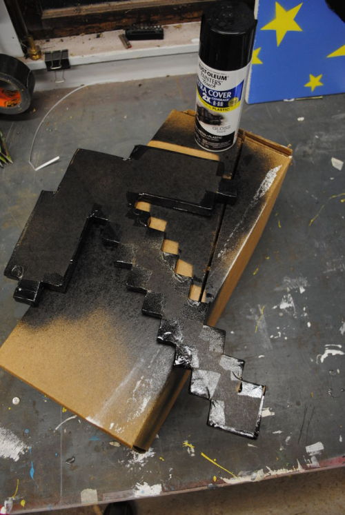 Cardboarder Challenge: Build a Minecraft Pickaxe!